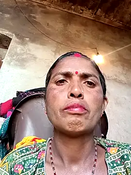 Snapshot of Hot_re83 chatting on February 2026 06:37:01 AM Hot re83 online show from February 2026 06:37:01 AM