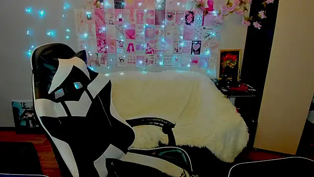 Kate Acid online show from June 2026 11:32:01 PM