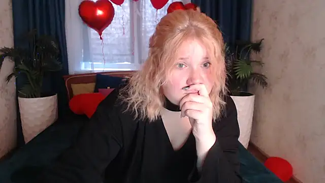 StripGyrl online show from March 2026 01:27:01 AM