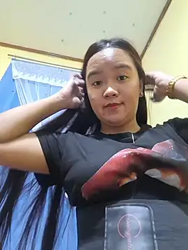 Polished Princess online show from June 2026 01:01:02 PM