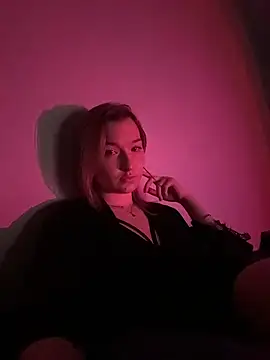 Snapshot of EmmaTurners chatting on March 2026 06:36:01 PM EmmaTurners online show from March 2026 06:36:01 PM