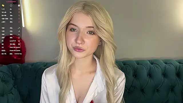 PrincessSwelgart online show from May 2026 03:06:02 PM