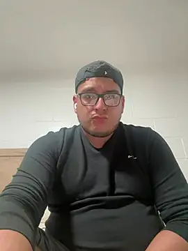 Omar9621 online show from February 2026 07:53:01 AM