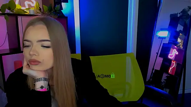 jenny donne online show from March 2026 12:38:01 PM