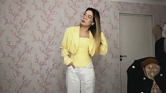 Elina Mottel online show from February 2026 09:21:01 AM