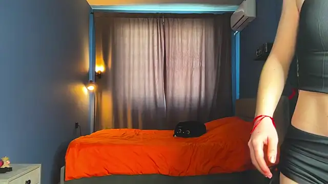 Anna Kare online show from April 2026 11:22:02 AM