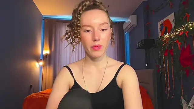 Anna Kare online show from April 2026 10:44:02 AM