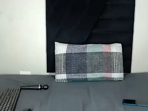 Snapshot of Loyal_Sashaa chatting on March 2026 11:55:02 PM Loyal Sashaa online show from March 2026 11:55:02 PM