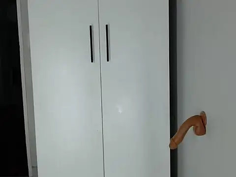 Loyal Sashaa online show from March 2026 02:01:02 PM