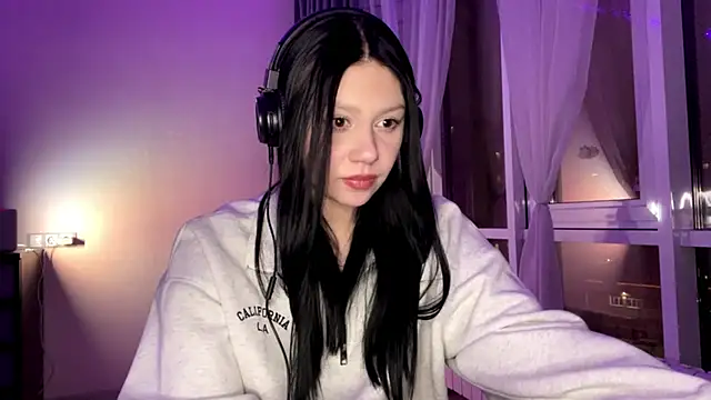 Snapshot of RaquelsHusband chatting on February 2026 02:47:02 PM RaquelsHusband online show from February 2026 02:47:02 PM