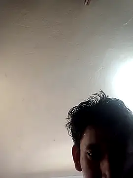 Snapshot of WooingWalking chatting on March 2026 09:11:02 PM WooingWalking online show from March 2026 09:11:02 PM