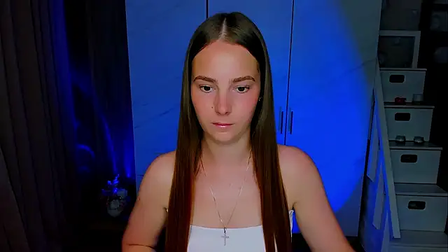Snapshot of Maddy_Wood_ chatting on July 2026 04:43:02 PM Maddy Wood online show from July 2026 04:43:02 PM