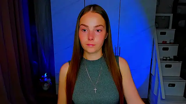 Snapshot of Maddy_Wood_ chatting on July 2026 04:41:01 PM Maddy Wood online show from July 2026 04:41:01 PM