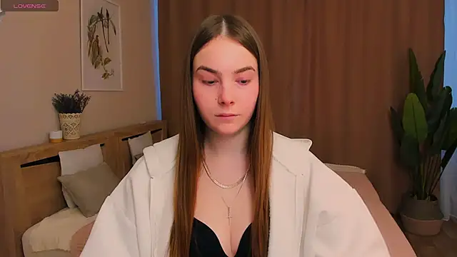 Snapshot of Maddy_Wood_ chatting on February 2026 08:44:01 AM Maddy Wood online show from February 2026 08:44:01 AM