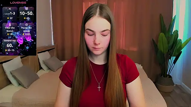 Snapshot of Maddy_Wood_ chatting on February 2026 12:16:01 PM Maddy Wood online show from February 2026 12:16:01 PM