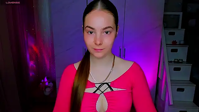 Snapshot of Maddy_Wood_ chatting on May 2026 09:27:02 AM Maddy Wood online show from May 2026 09:27:02 AM