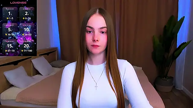 Maddy Wood  online show from March 2026 02:31:02 PM