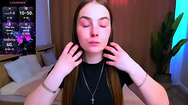 Maddy Wood  online show from March 2026 02:52:02 PM