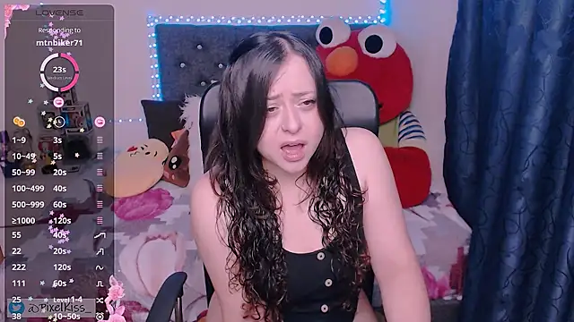 PixelKiss  online show from April 2026 10:07:01 AM