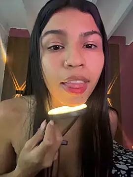 Dulce LoveeX online show from March 2026 07:28:01 PM