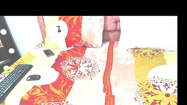 Mia-BOOBSPRETTY online show from February 2026 03:01:02 PM