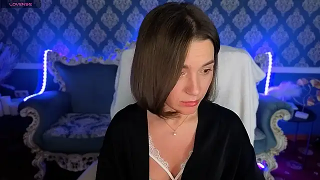 GracefulMichelle online show from March 2026 02:04:02 AM