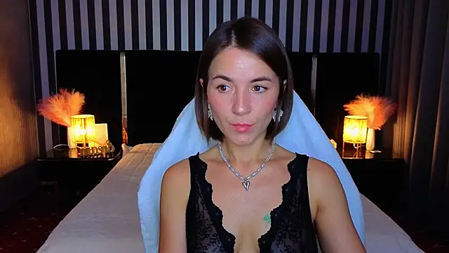 Snapshot of GracefulMichelle chatting on July 2026 07:06:02 PM GracefulMichelle online show from July 2026 07:06:02 PM