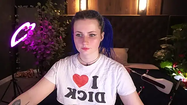 AlisaGracee online show from March 2026 08:40:01 PM