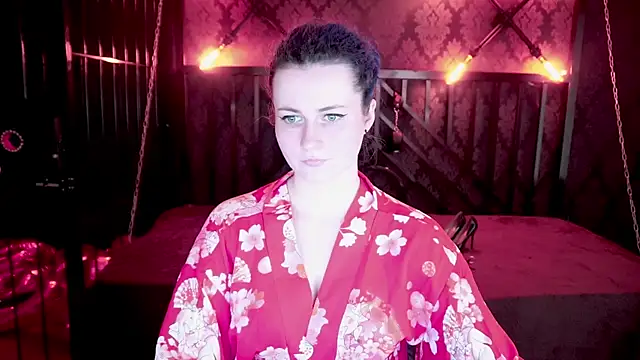 AlisaGracee online show from April 2026 12:55:02 PM