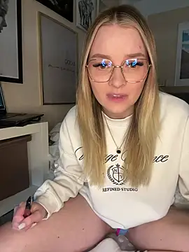 melanieTesss online show from March 2026 12:06:02 PM