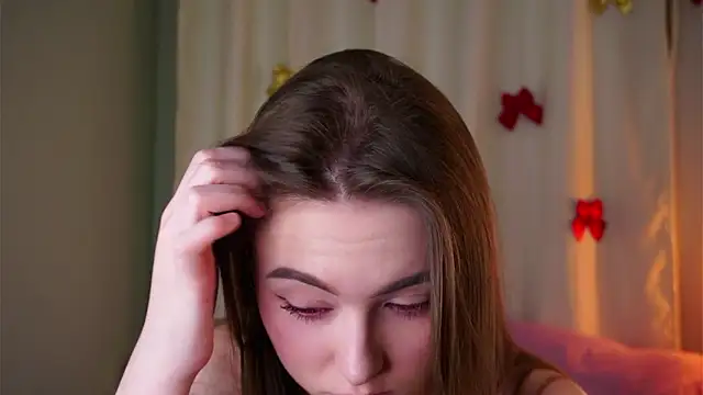 LorileeRuetz online show from February 2026 12:49:01 PM