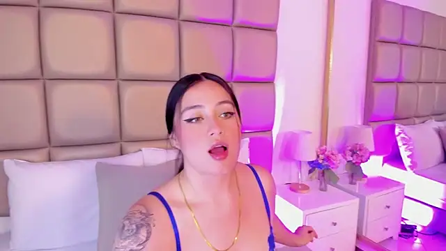 annybentleii online show from March 2026 07:04:02 PM