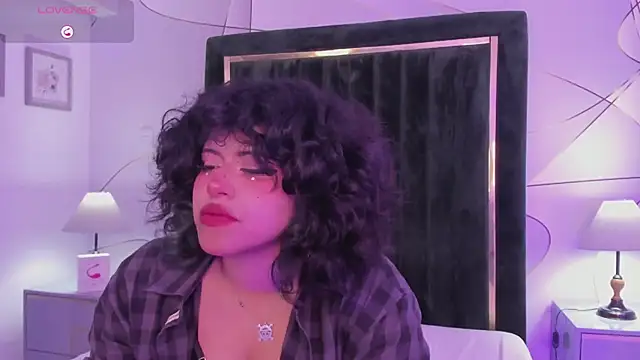 VinkSmokee online show from April 2026 08:59:02 PM