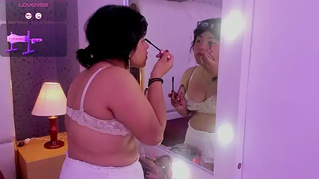 VinkSmokee online show from March 2026 12:32:02 PM