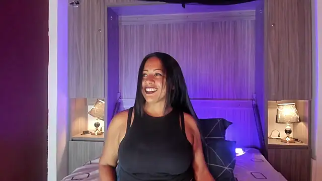 AllieBennet online show from March 2026 07:38:01 PM