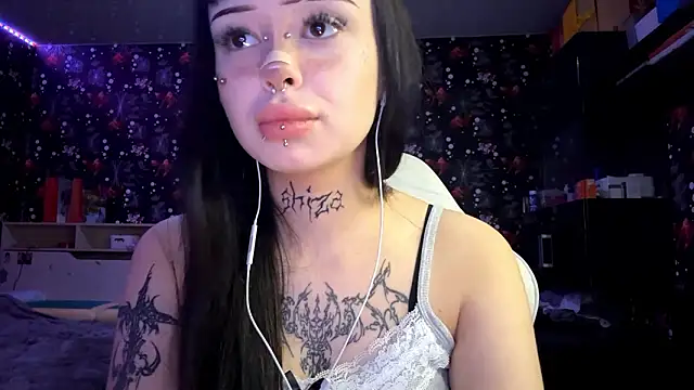 Luna Sohotti online show from February 2026 03:35:02 PM