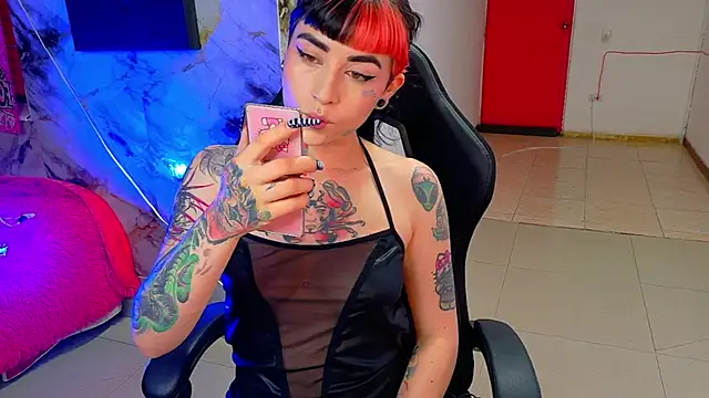 nova kitttyy online show from March 2026 09:42:01 PM