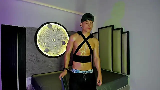 Snapshot of Agathe_caius chatting on February 2026 03:40:02 AM Agathe caius online show from February 2026 03:40:02 AM