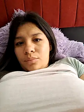 Snapshot of belen_green chatting on May 2026 05:10:01 PM belen green online show from May 2026 05:10:01 PM