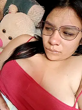 Snapshot of belen_green chatting on April 2026 04:55:01 PM belen green online show from April 2026 04:55:01 PM