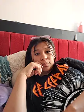 Snapshot of belen_green chatting on April 2026 08:57:02 PM belen green online show from April 2026 08:57:02 PM