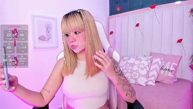 Fiorella sweet online show from March 2026 07:41:02 PM