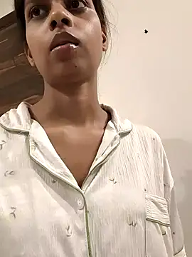 Rani1993 online show from April 2026 07:58:01 PM