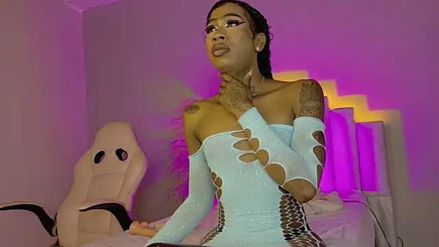 Snapshot of Sheinny_brown1 chatting on February 2026 07:44:02 PM Sheinny brown1 online show from February 2026 07:44:02 PM