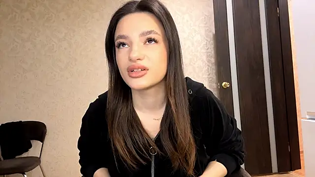 Snapshot of Kosandra_k chatting on February 2026 04:06:01 PM Kosandra k online show from February 2026 04:06:01 PM