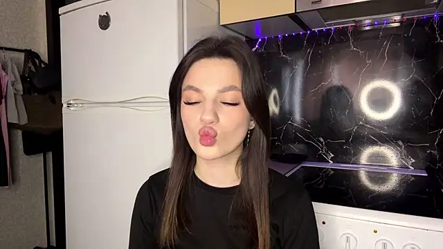 Kosandra k online show from April 2026 08:16:01 AM