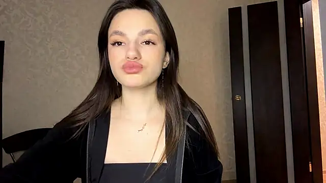 Kosandra k online show from March 2026 03:35:02 PM