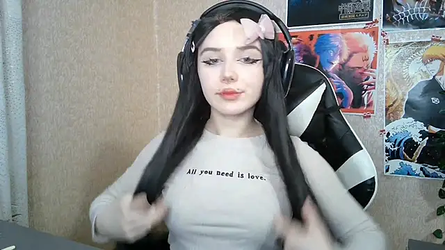 MilaTyan online show from April 2026 03:51:02 PM