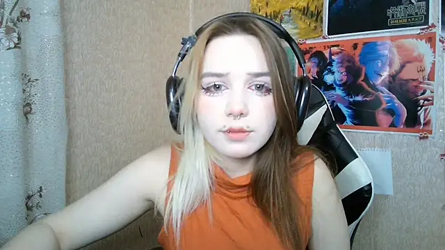 MilaTyan online show from April 2026 05:08:01 PM