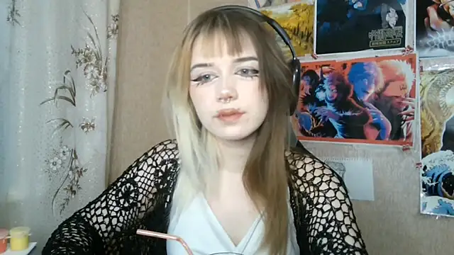 MilaTyan online show from May 2026 04:17:01 PM